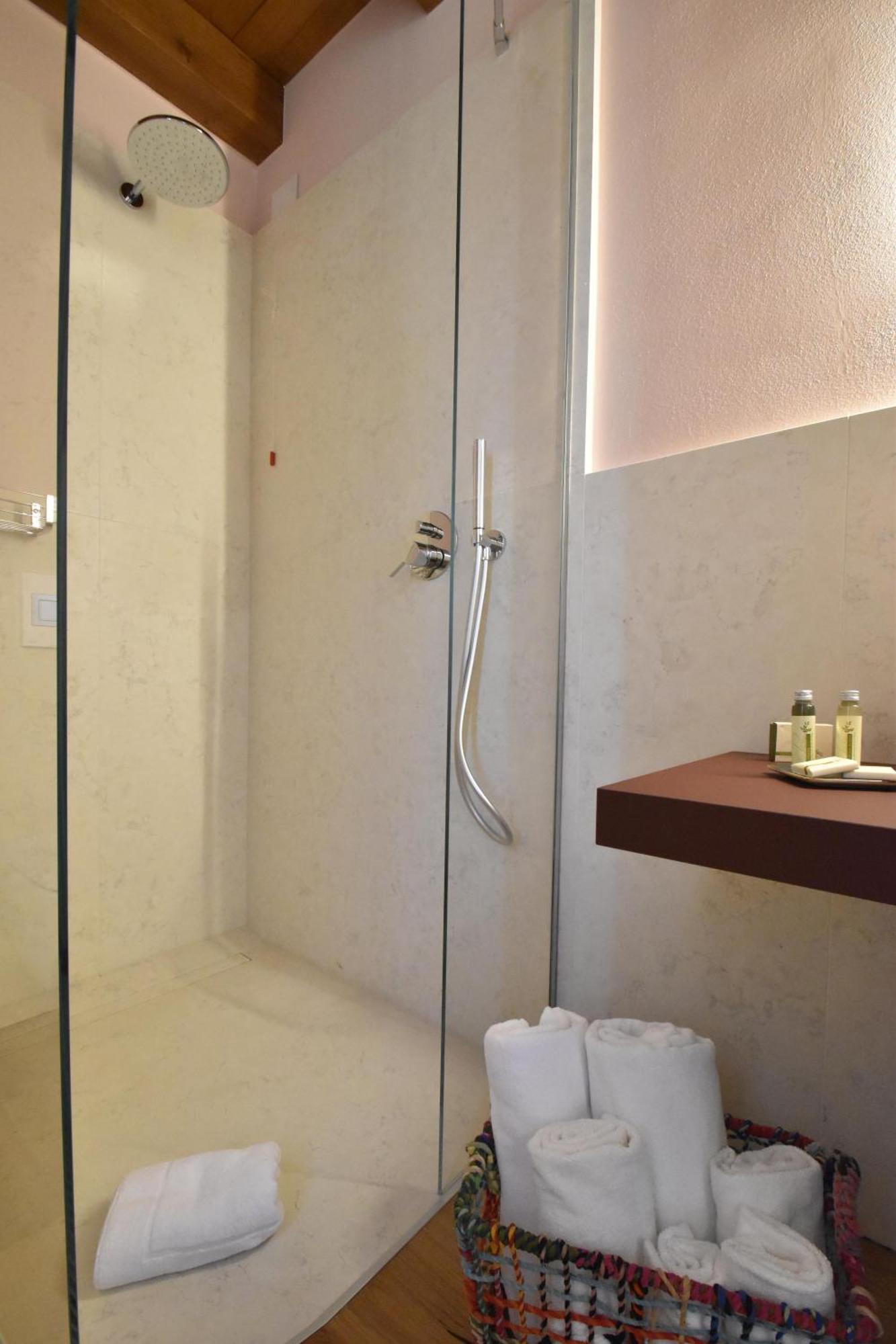 Bed and Breakfast Residenza Vesentini Pastrengo Exterior foto
